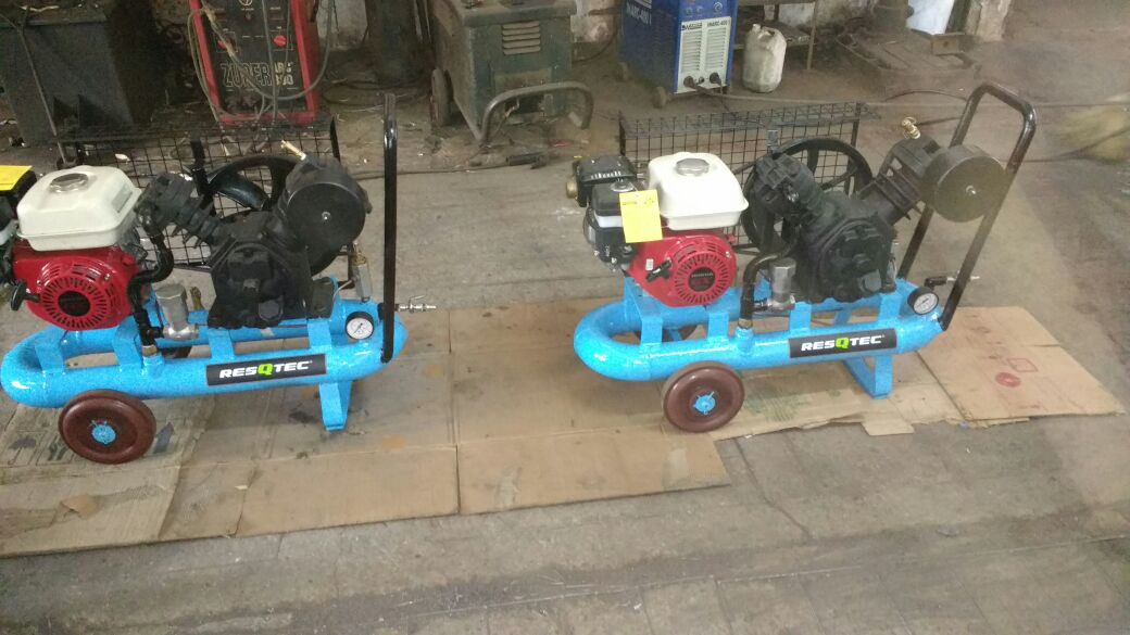 Piston compressor